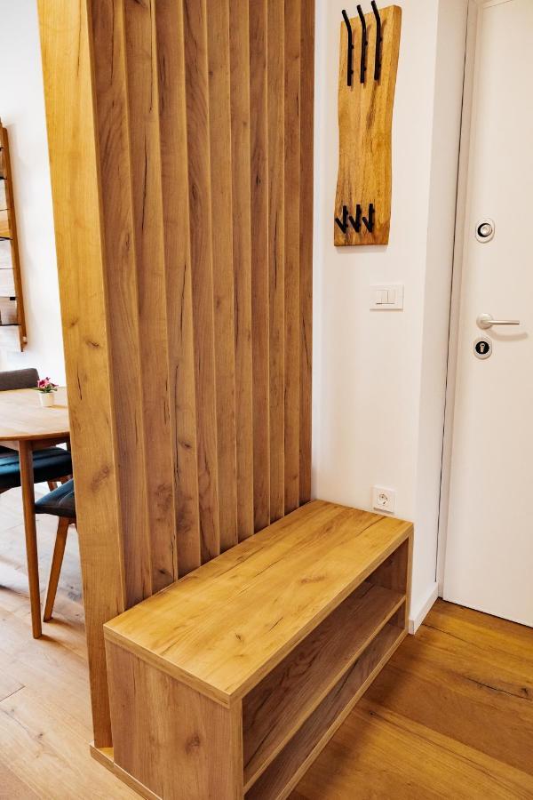 Woody - Comfy Apartment In Siska Любляна Екстер'єр фото